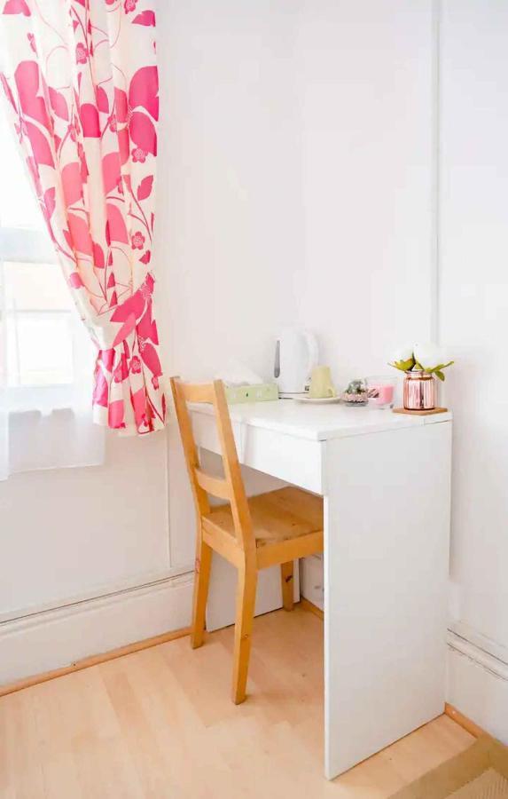 Homestay Near Tottenham Hotspur Stadium Londra Dış mekan fotoğraf